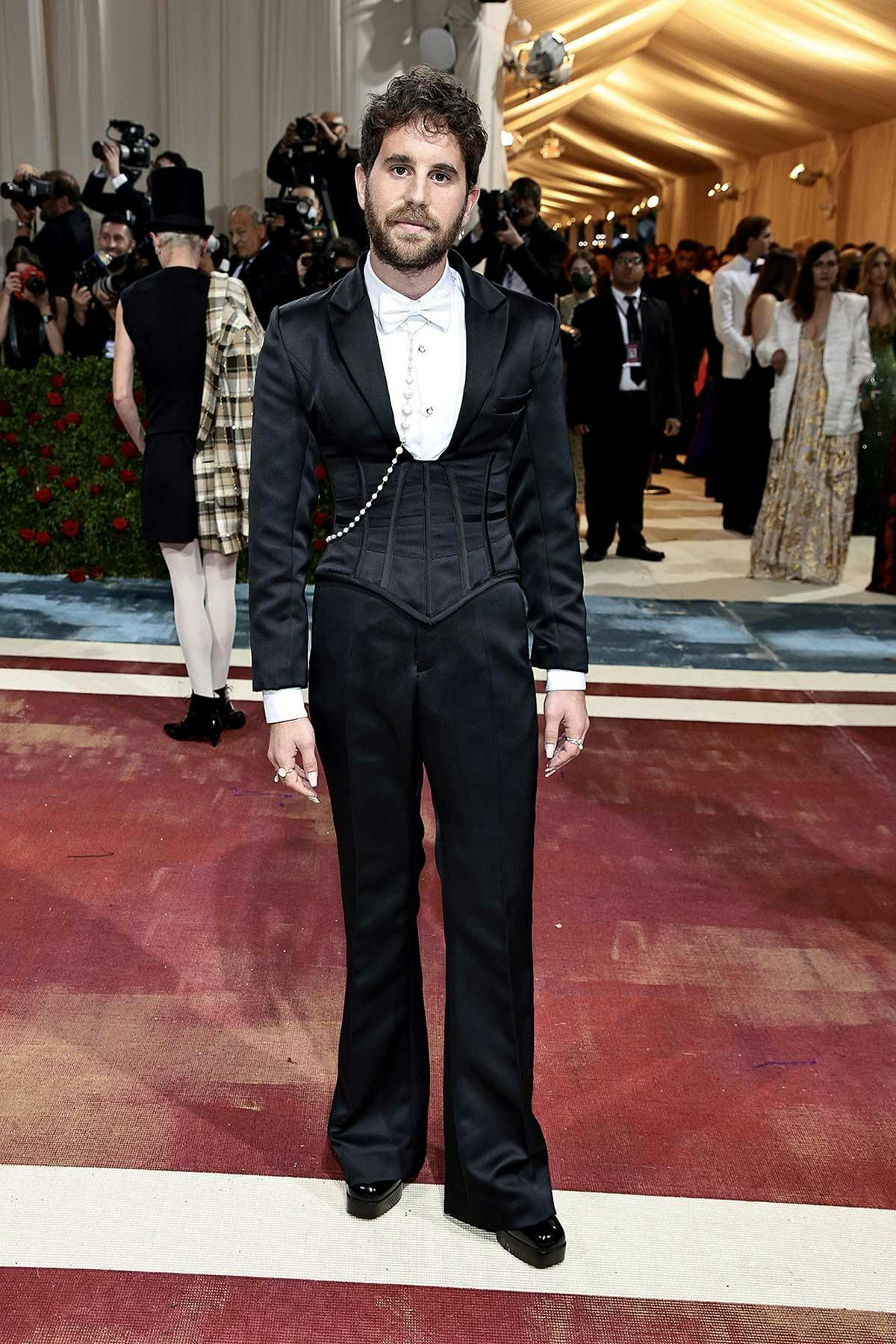 Met Gala 2022 Worst-Dressed Outfits 